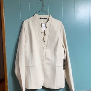 NWT Doe & Rae ivory blazer